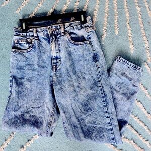 Pull and Bear Mom Jeans